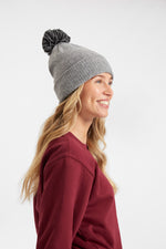 UC413 Pom Pom Beanie