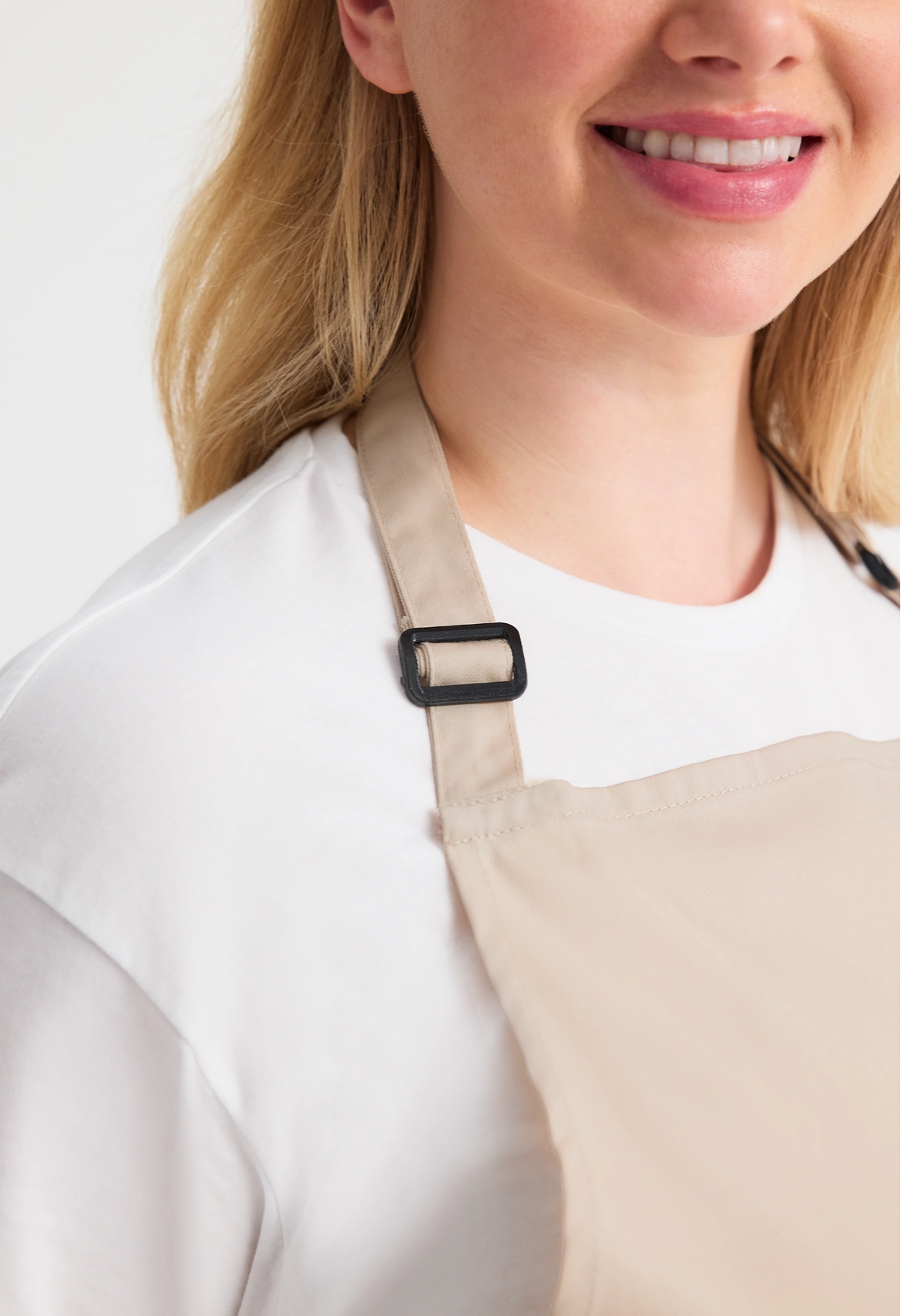 UC940 Bib Apron with Pocket